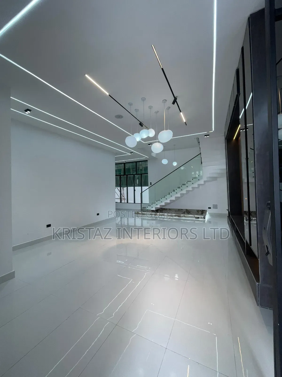 4bdrm Duplex in Lekki Phase 2 for sale