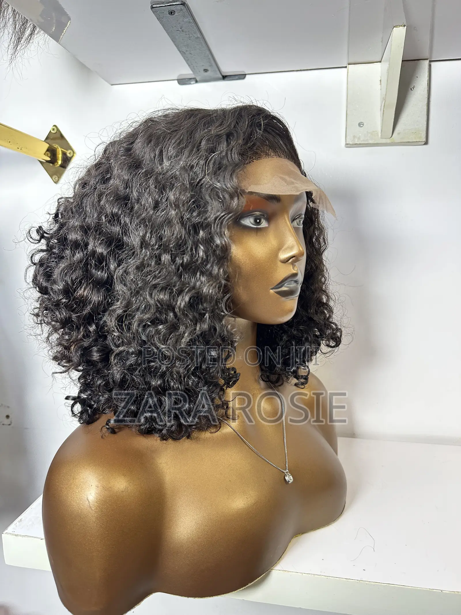 Heathy Wig . 14 Inches 5x5 . Best Lasting Curls .