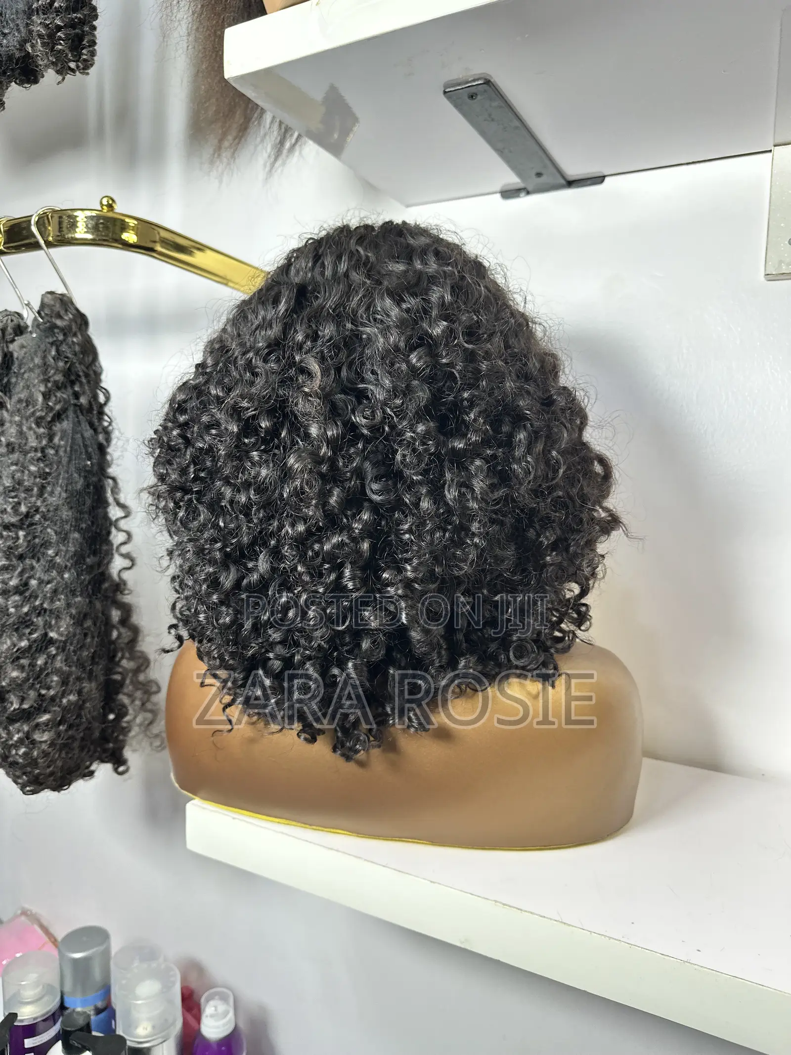 Heathy Wig . 14 Inches 5x5 . Best Lasting Curls .