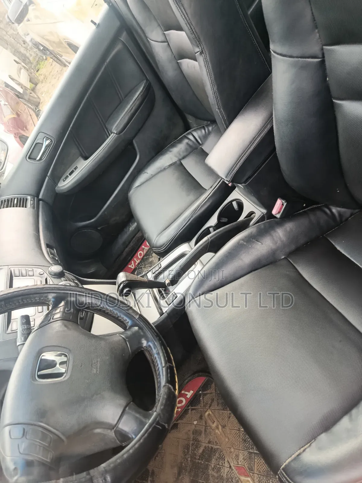 Honda Accord 2005 Silver