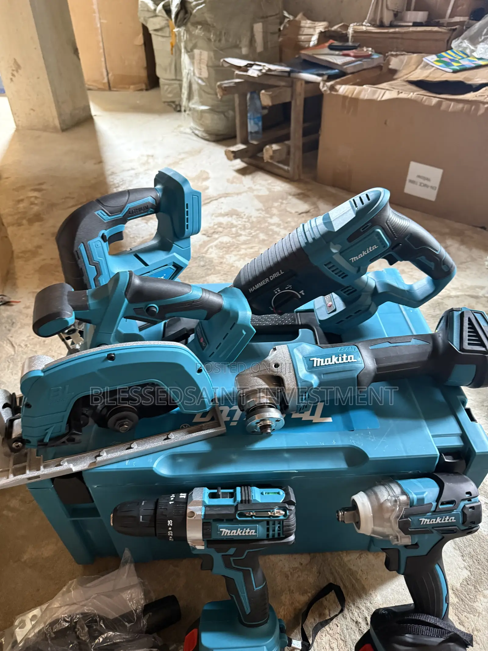 Makita Cordless 6in1 Power Tools Set