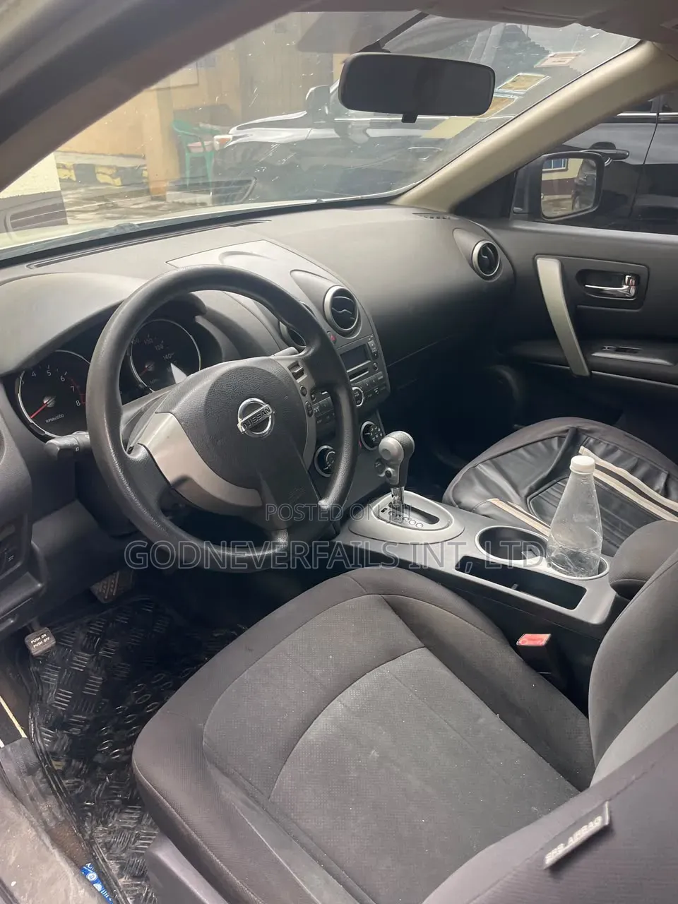 Nissan Rogue 2010 Silver