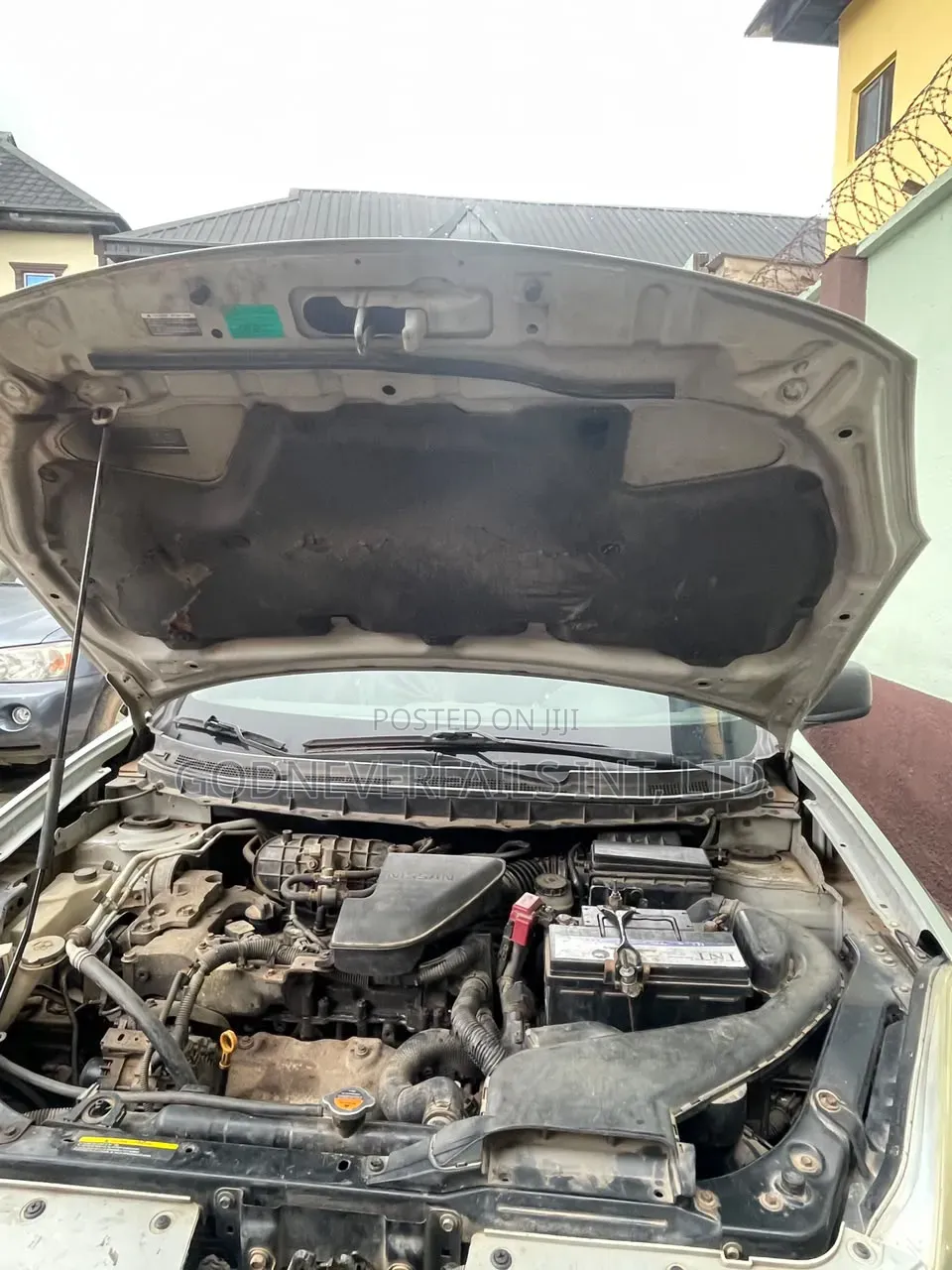 Nissan Rogue 2010 Silver