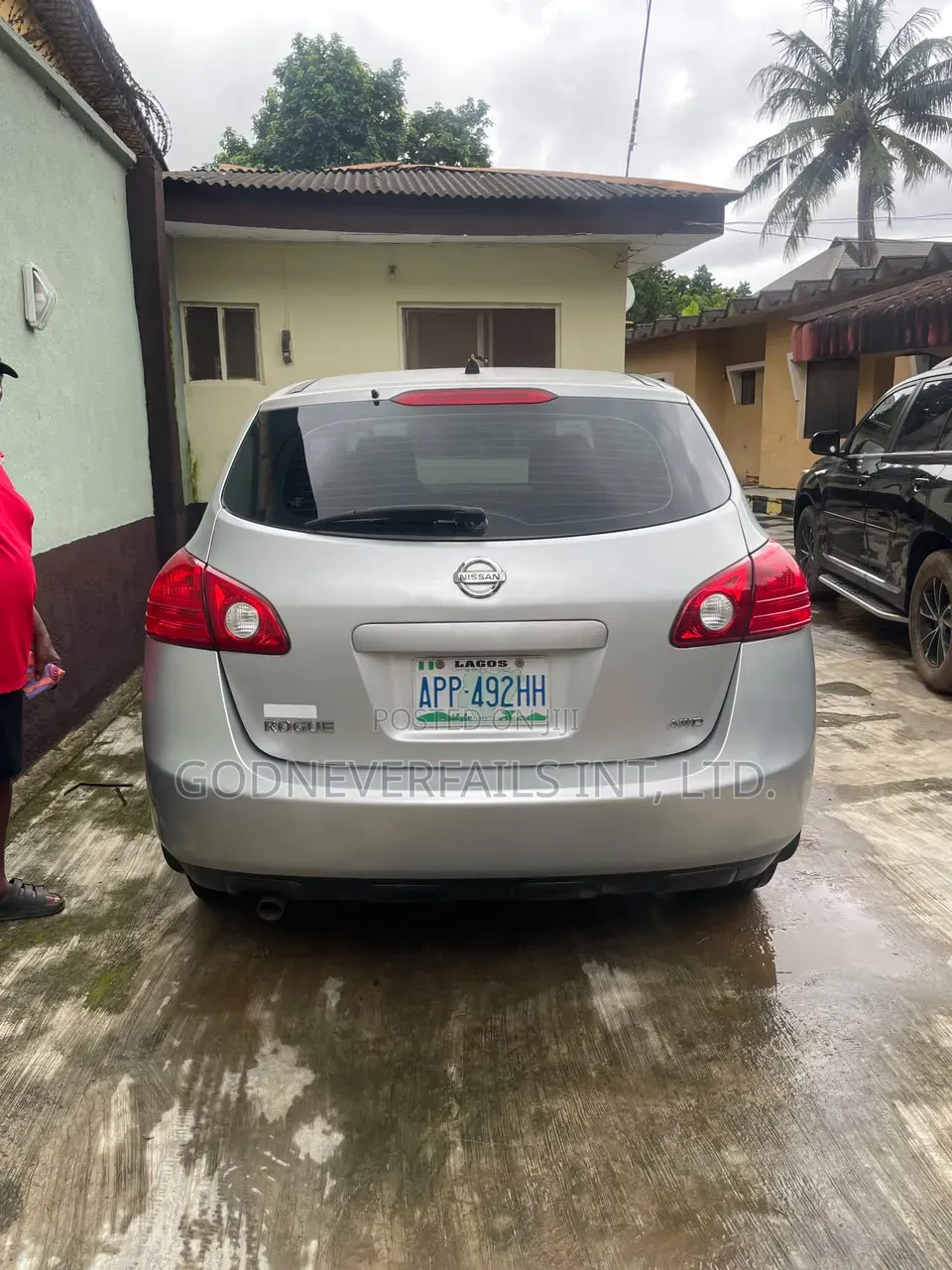 Nissan Rogue 2010 Silver