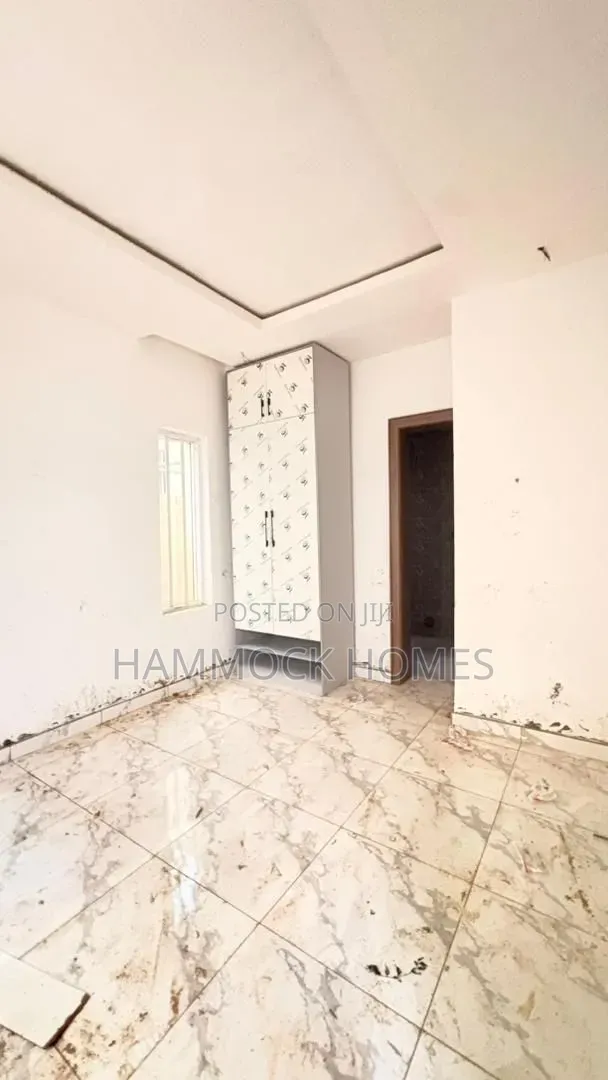 4bdrm Duplex in Carlton Gate Estate, Akobo for sale