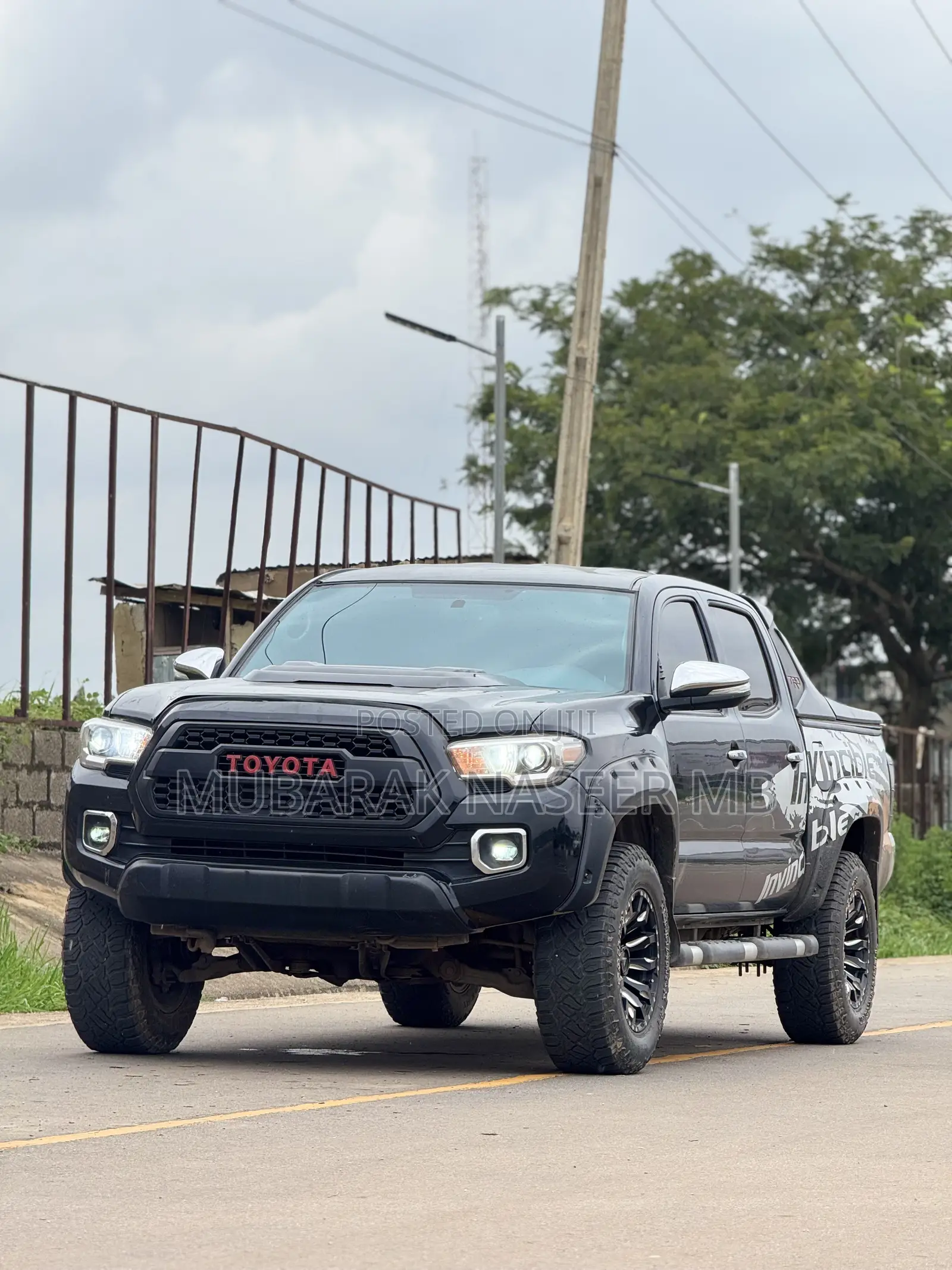 Toyota Tacoma X-Runner V6 2010 Black