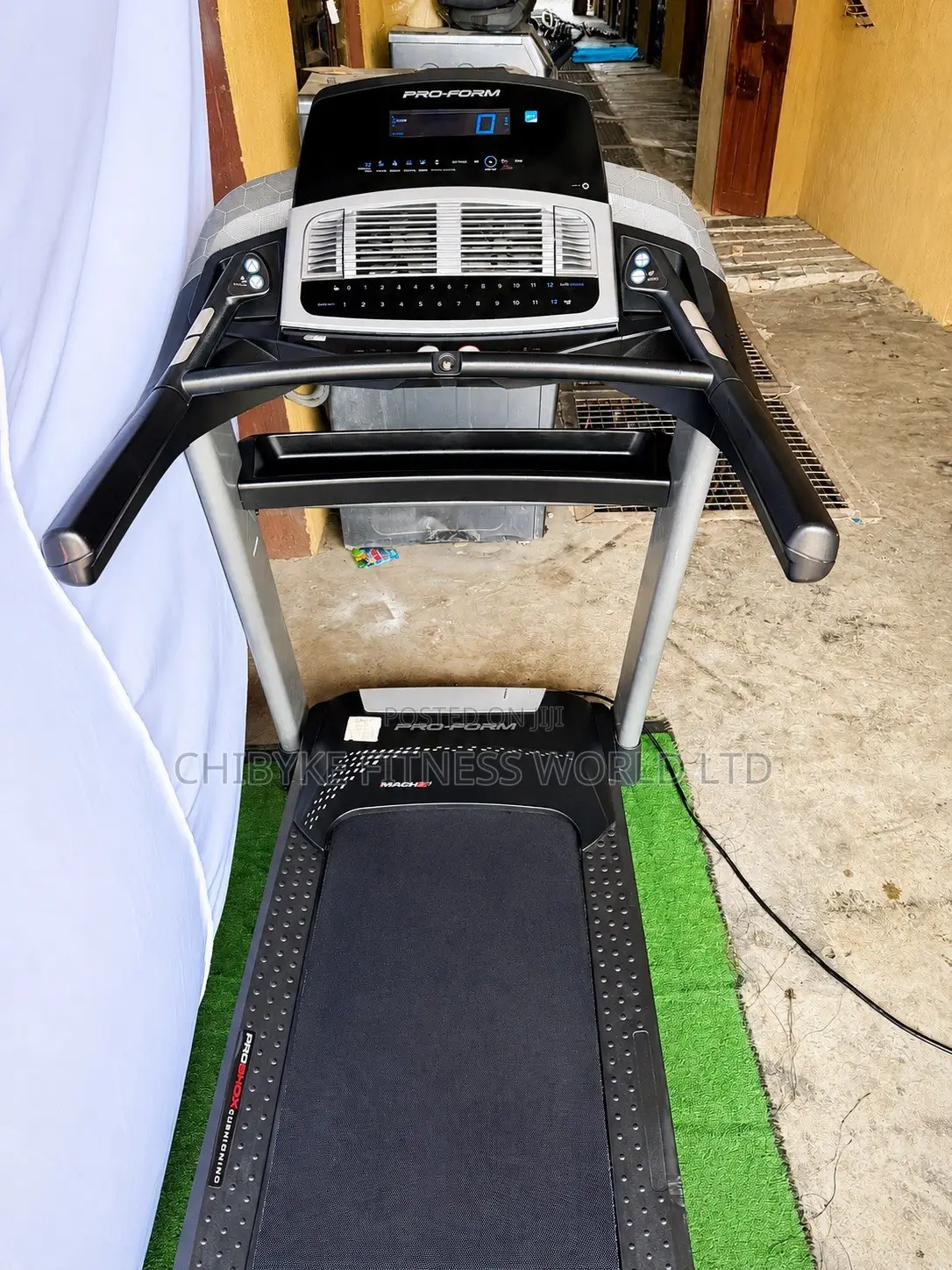 Proform Commercial Treadmill (MADE IN USA πΊπΈ)