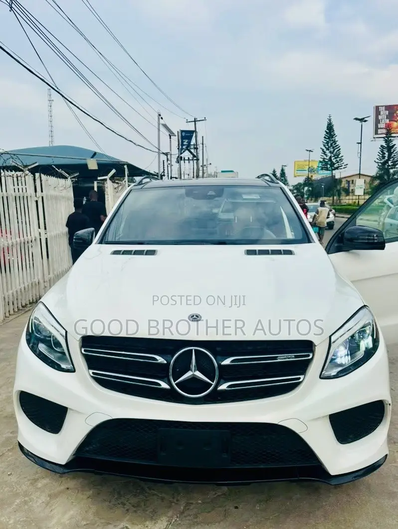 Mercedes-Benz GLE-Class 2017 White
