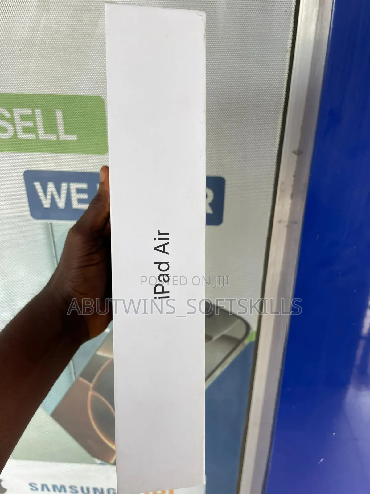New Apple iPad Air 64 GB Gray