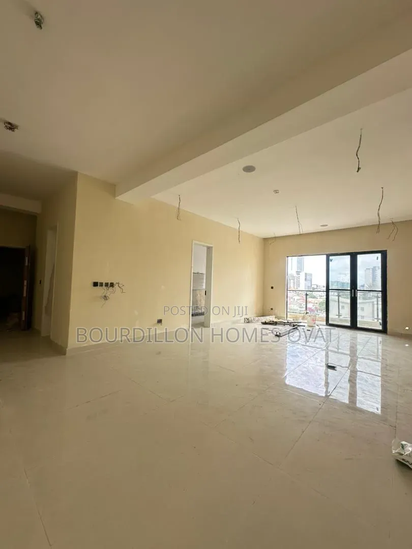 2bdrm Apartment in Victoria Island for sale