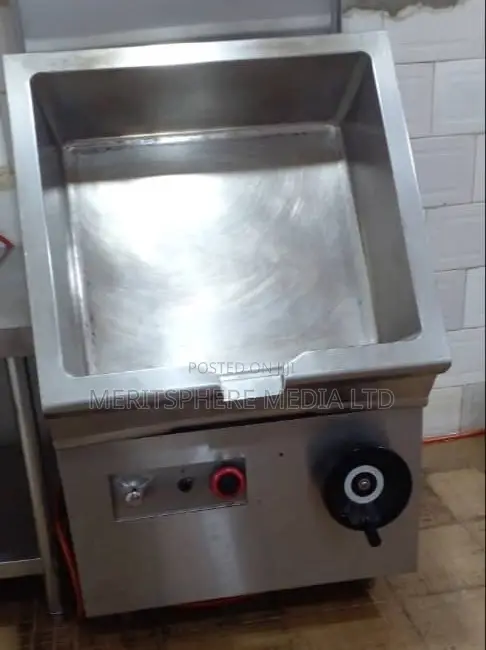 Industrial Tilting Pan (80L)