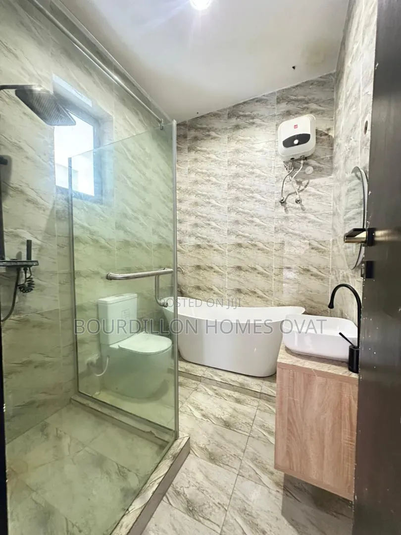 5bdrm Duplex in Orchid Lekki Lagos for sale