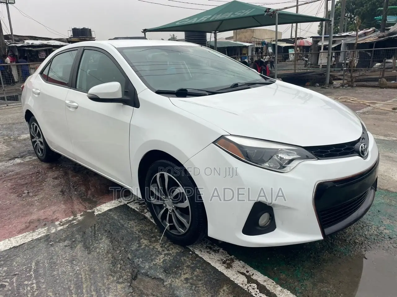 Toyota Corolla S 4dr Sedan (1.8L 4cyl CVT) 2016 White