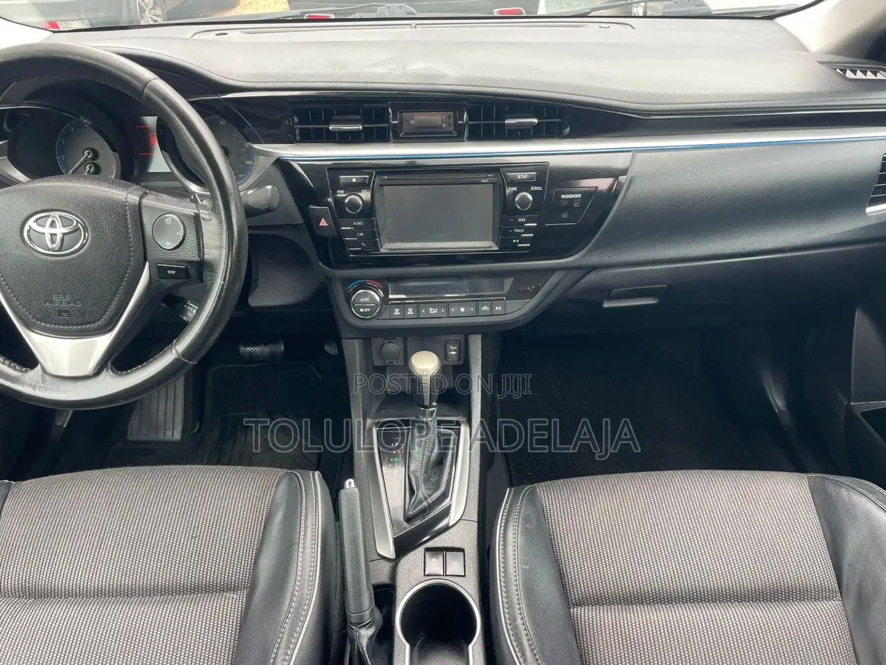 Toyota Corolla S 4dr Sedan (1.8L 4cyl CVT) 2016 White