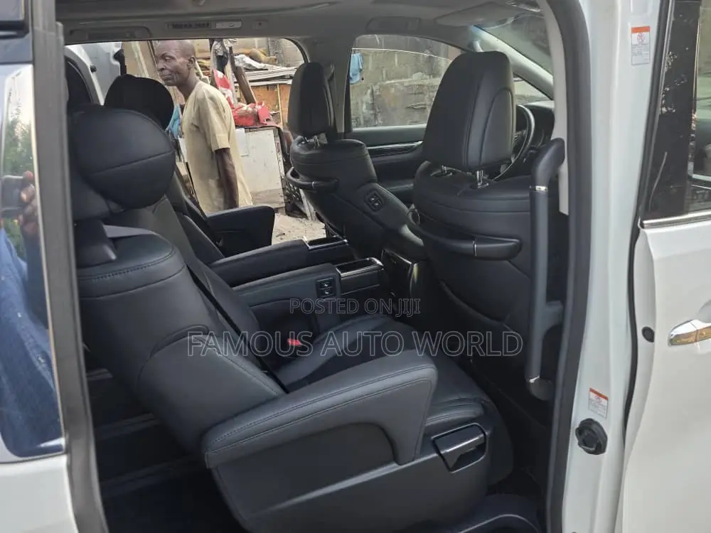 Toyota Alphard 3.5 Petrol AWD 2023 White