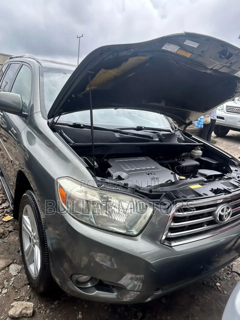 Toyota Highlander V6 2009 Green