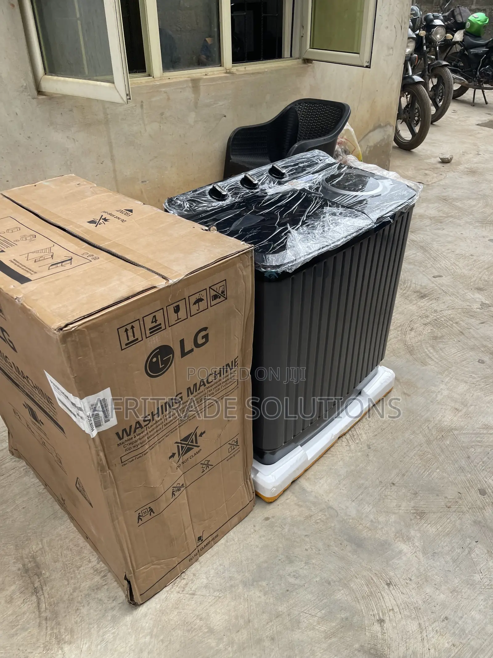 LG 8kg Smart Wash Twin Tub Washer