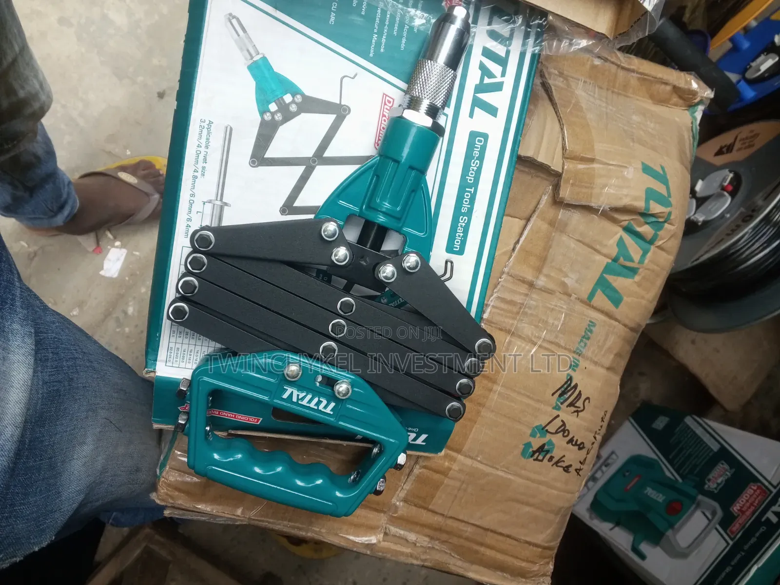 Total Pumping Rivet
