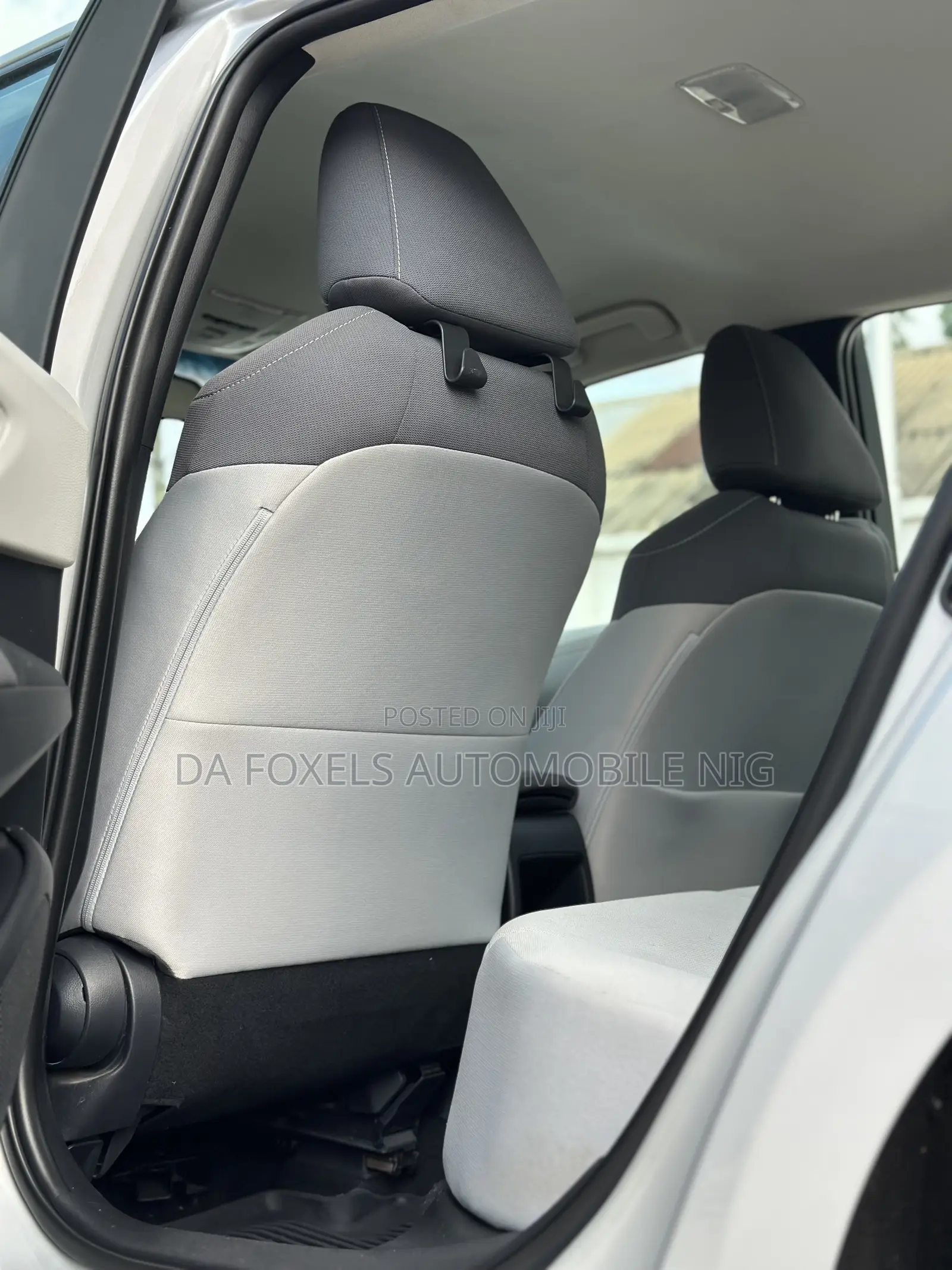 Toyota Corolla L 2020 Silver