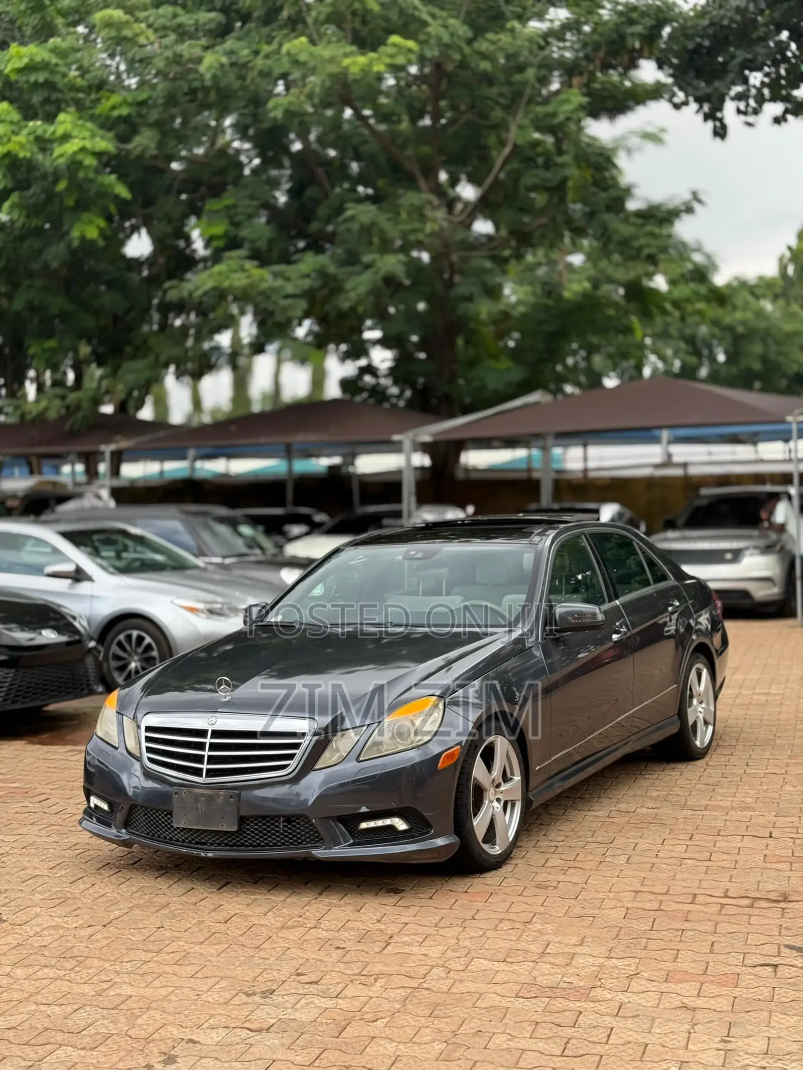 Mercedes-Benz E350 2010 Gray