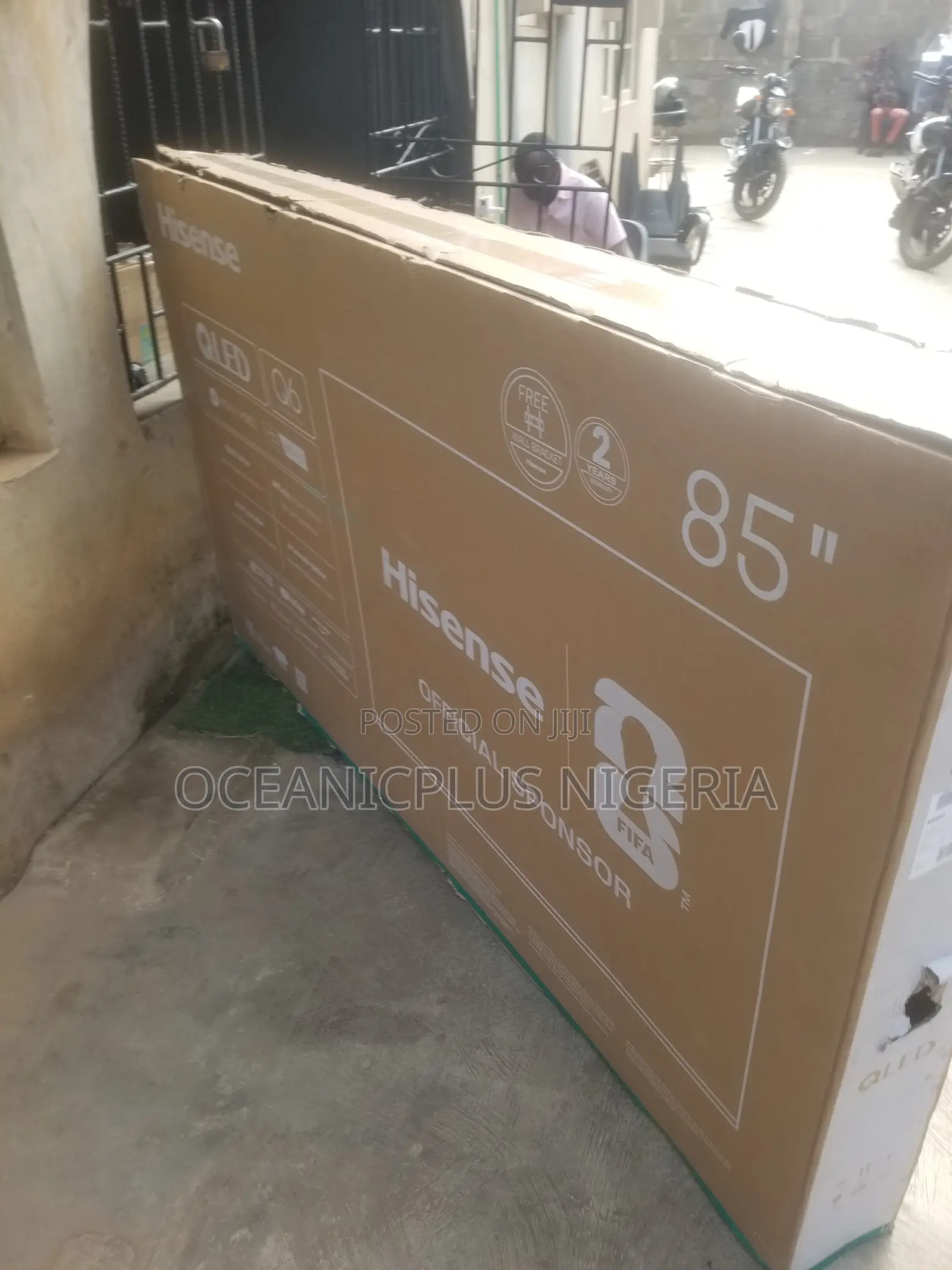 Hisense 85" Q Series Entertainment TV