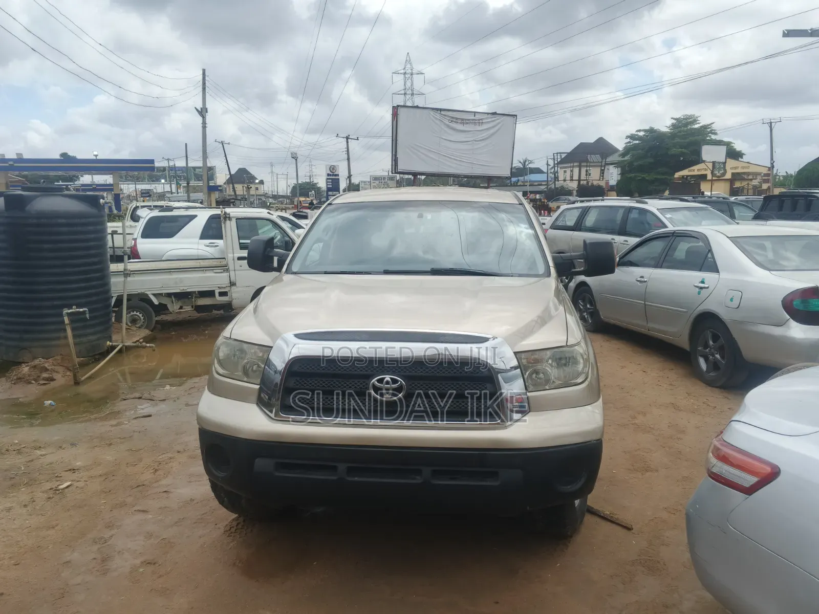 Toyota Tundra 2007 Gold