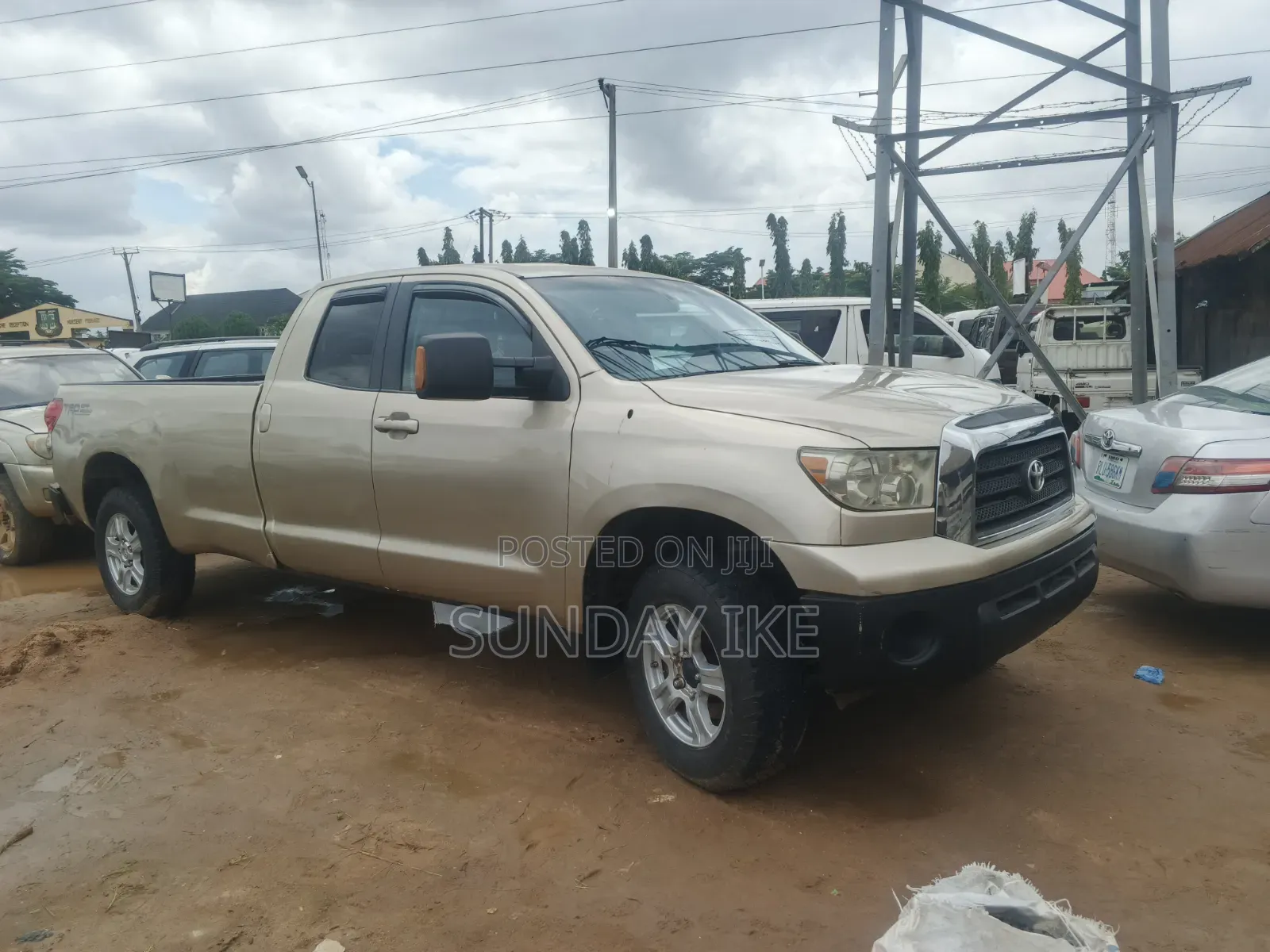 Toyota Tundra 2007 Gold