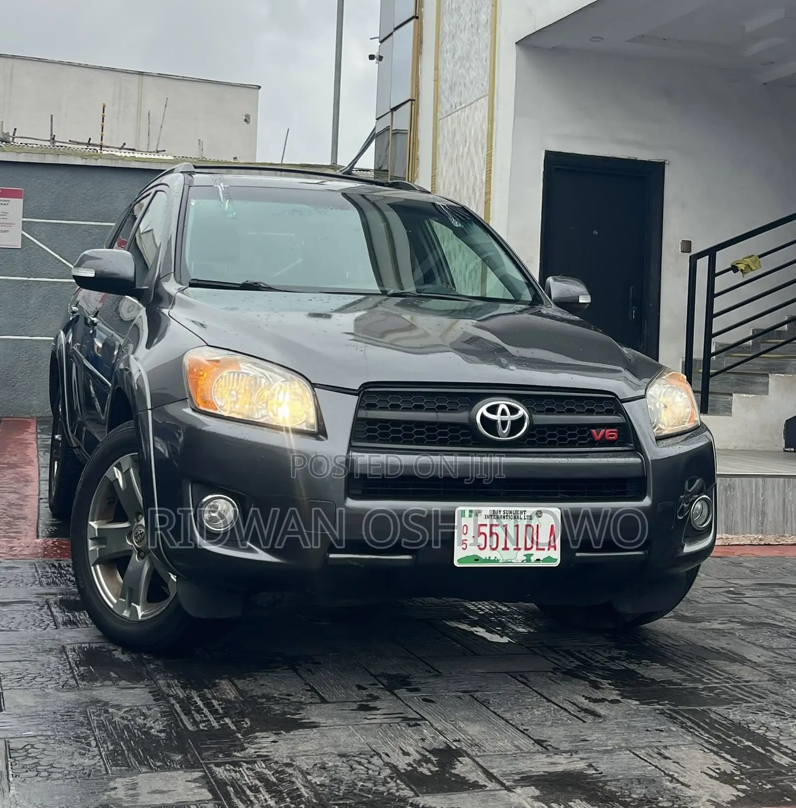 Toyota RAV4 3.5 Sport 2010 Gray