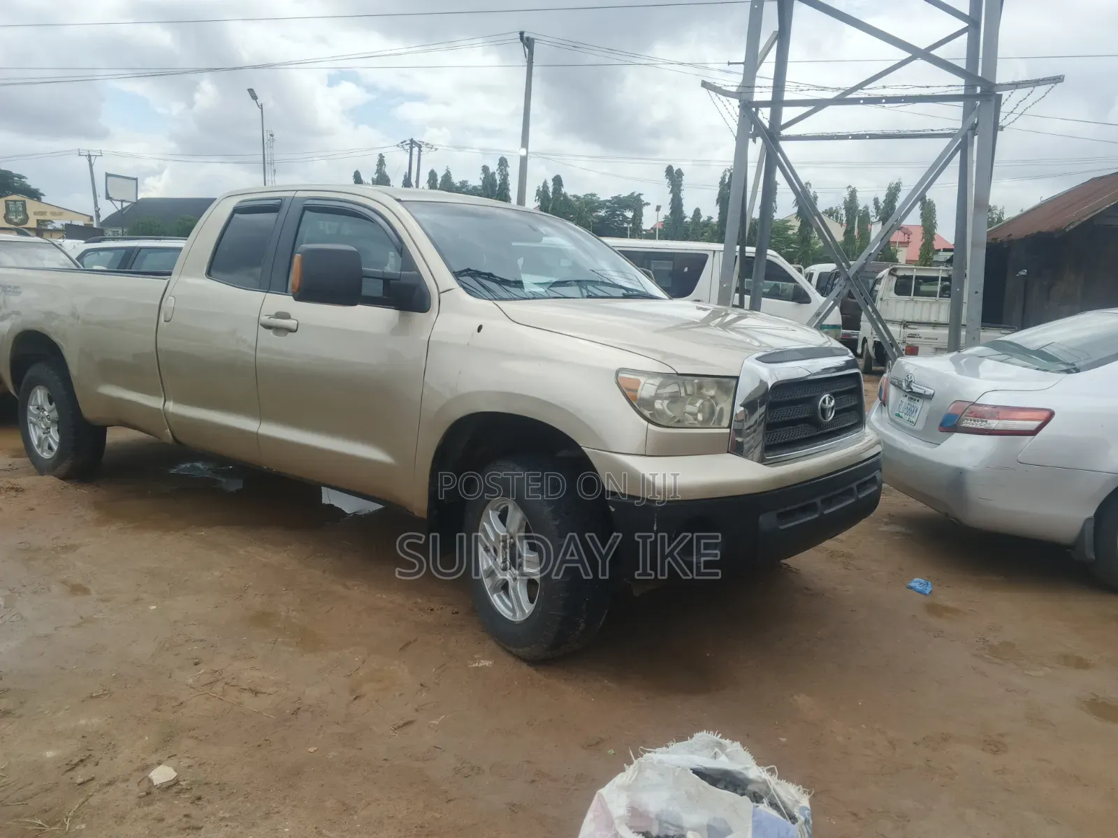 Toyota Tundra 2007 Gold