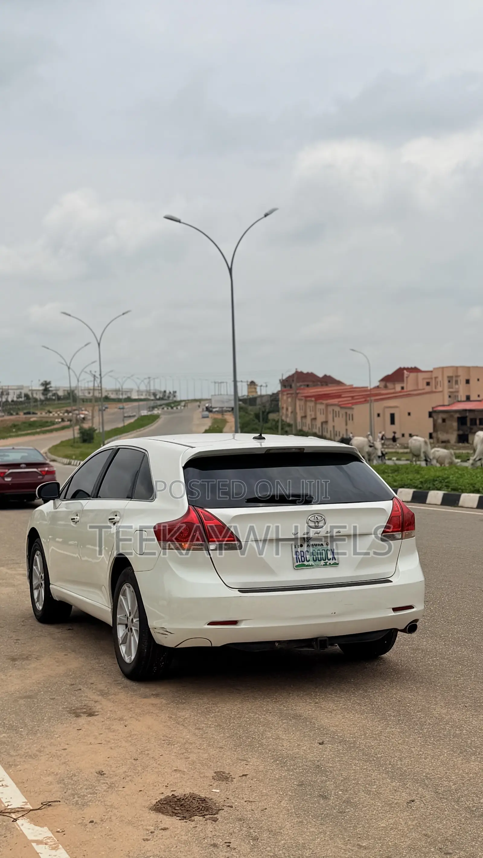Toyota Venza LE 2012 White