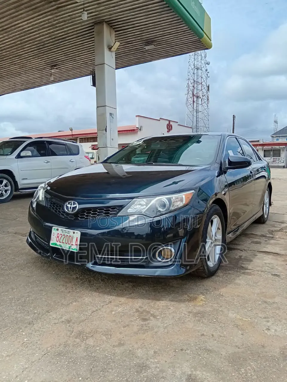 Toyota Camry SE Sport 4dr Sedan (2.5L 4cyl 6A) 2014 Green