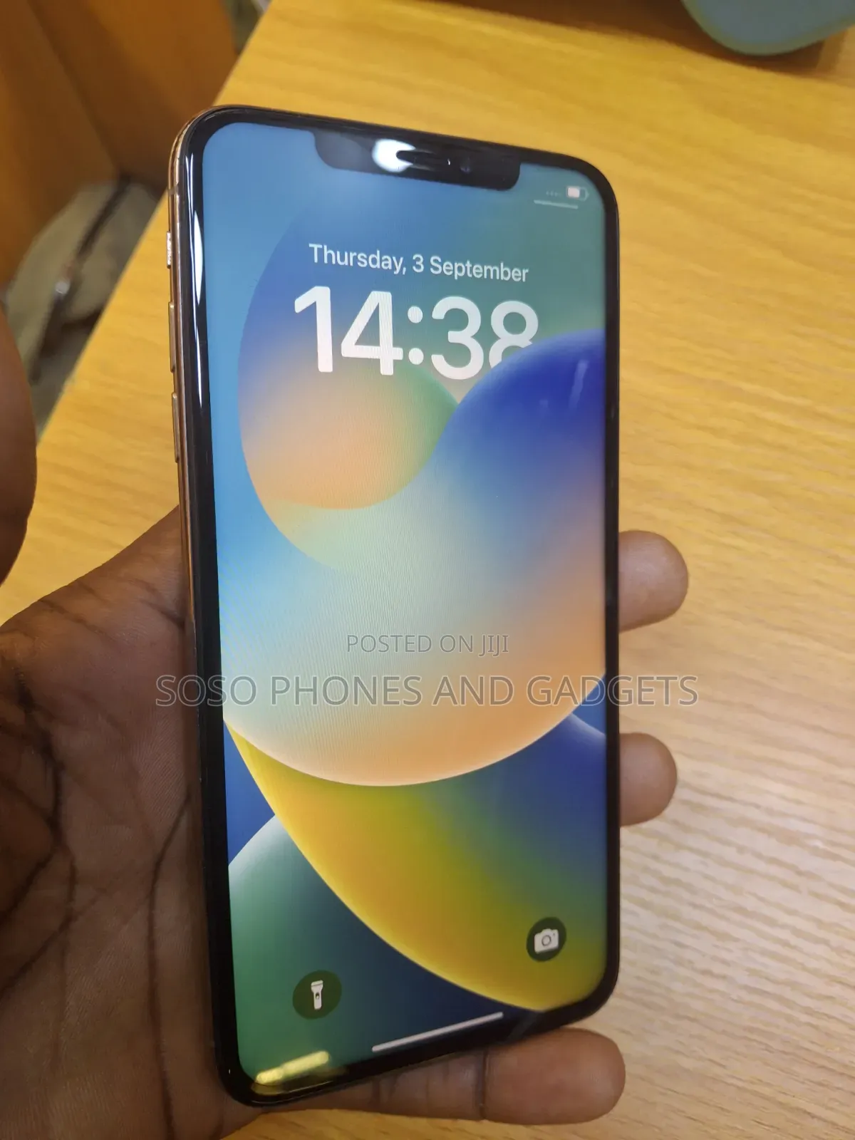 Apple iPhone XS Max 64 GB Gold