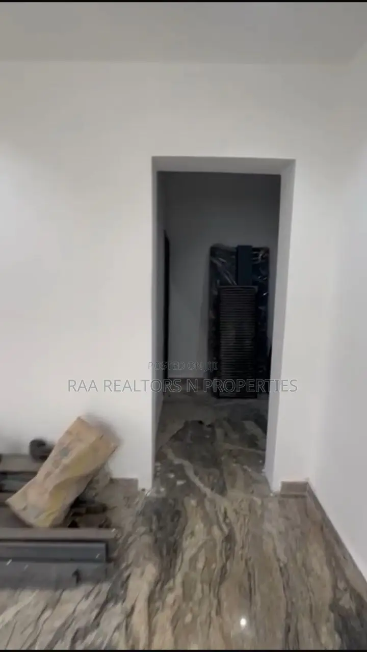 1bdrm Apartment in Dawaki for rent