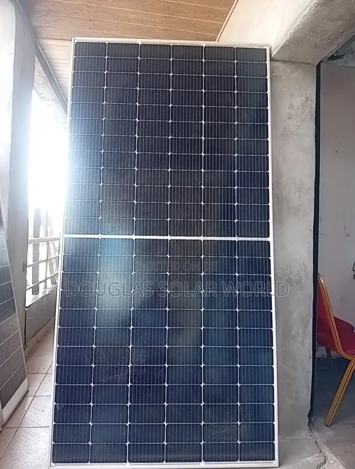 Jinko 600W Monocrystalline Solar Panel