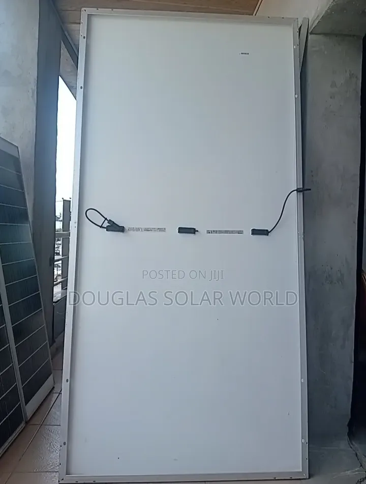 Jinko 600W Monocrystalline Solar Panel