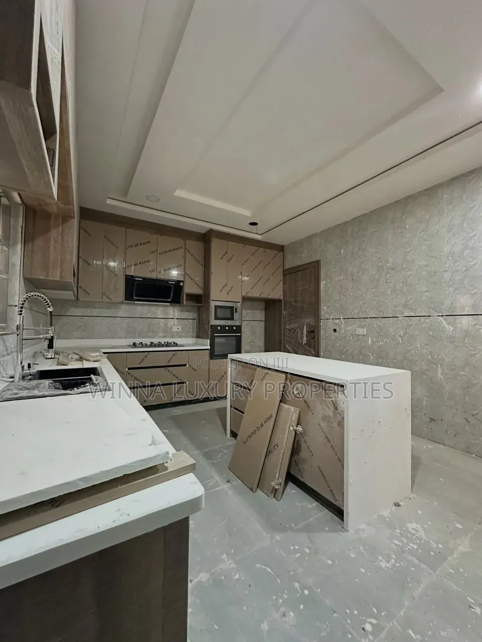 6bdrm Duplex in Wuse Zone 7 for sale