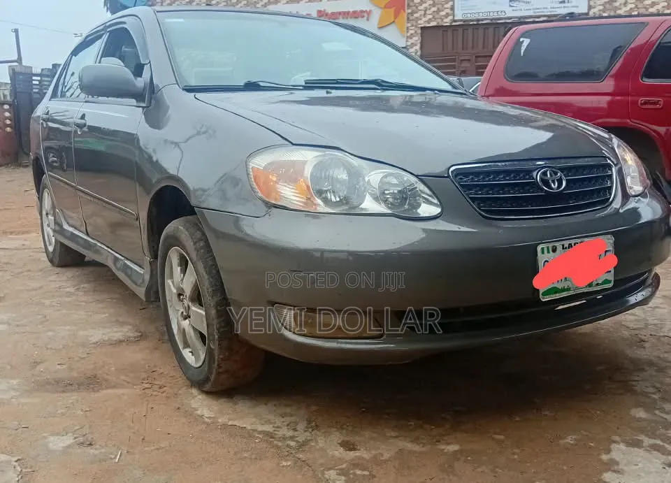 Toyota Corolla 2007 Gray