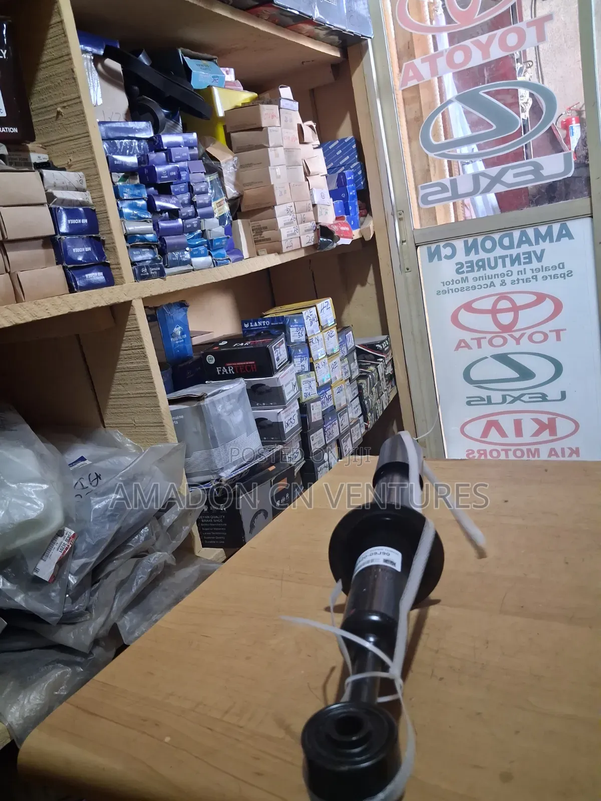Original Front Shock Toyota Fortuner