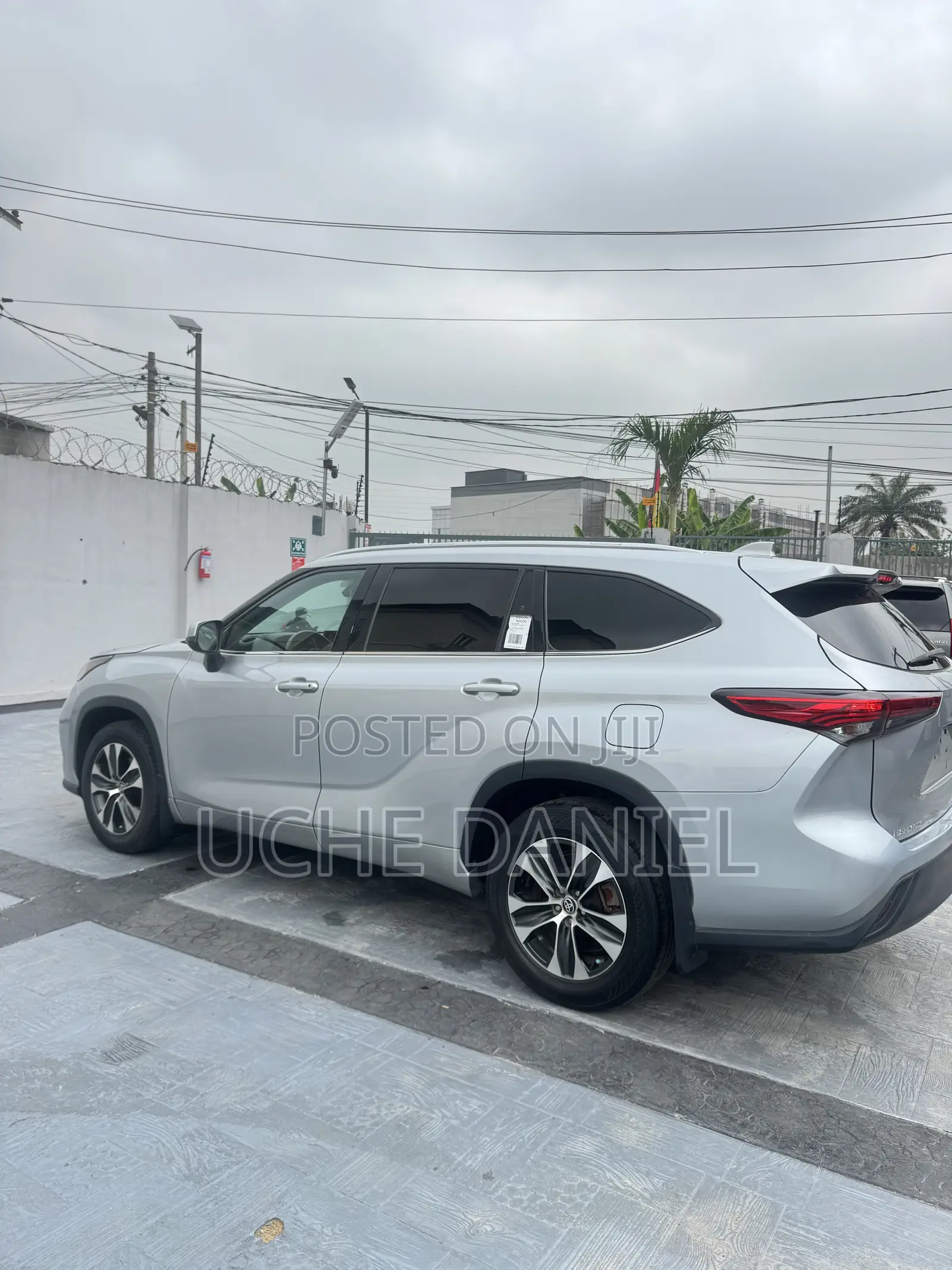 Toyota Highlander XLE AWD 2020 Silver