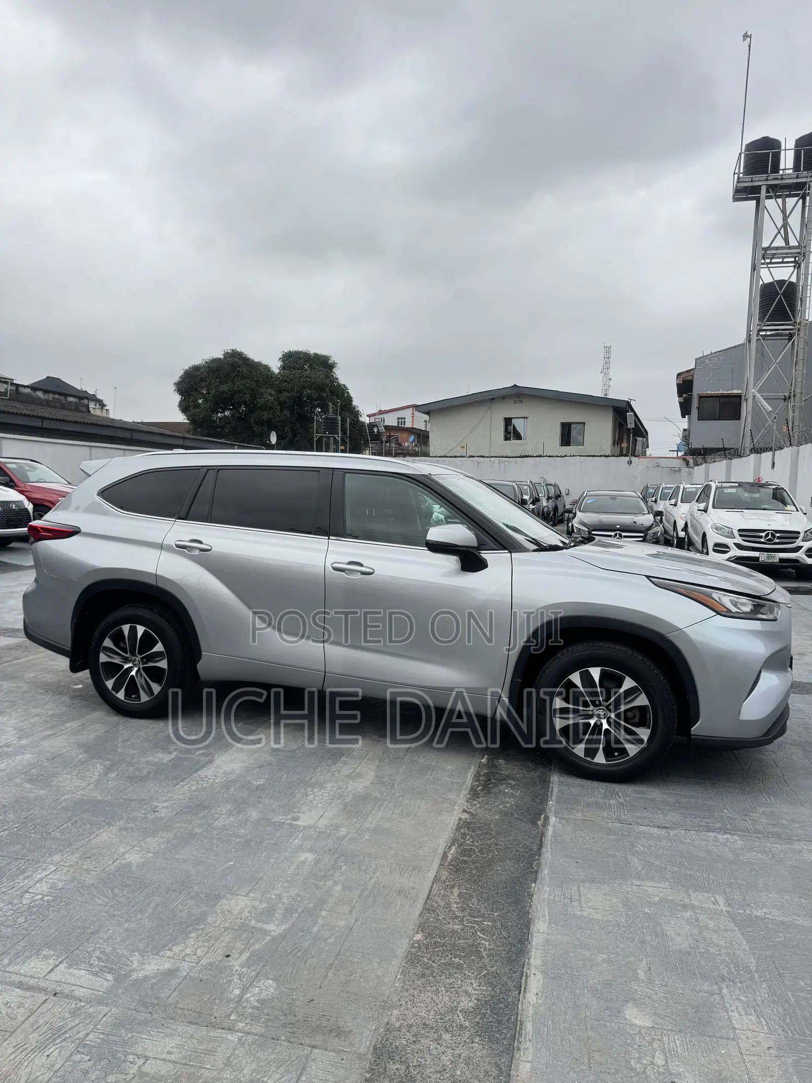 Toyota Highlander XLE AWD 2020 Silver