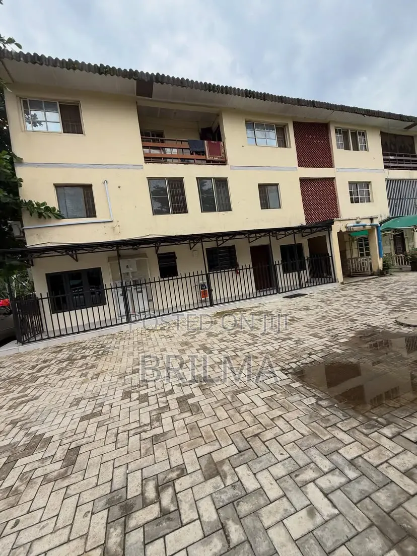 3bdrm Apartment in Maitama for sale