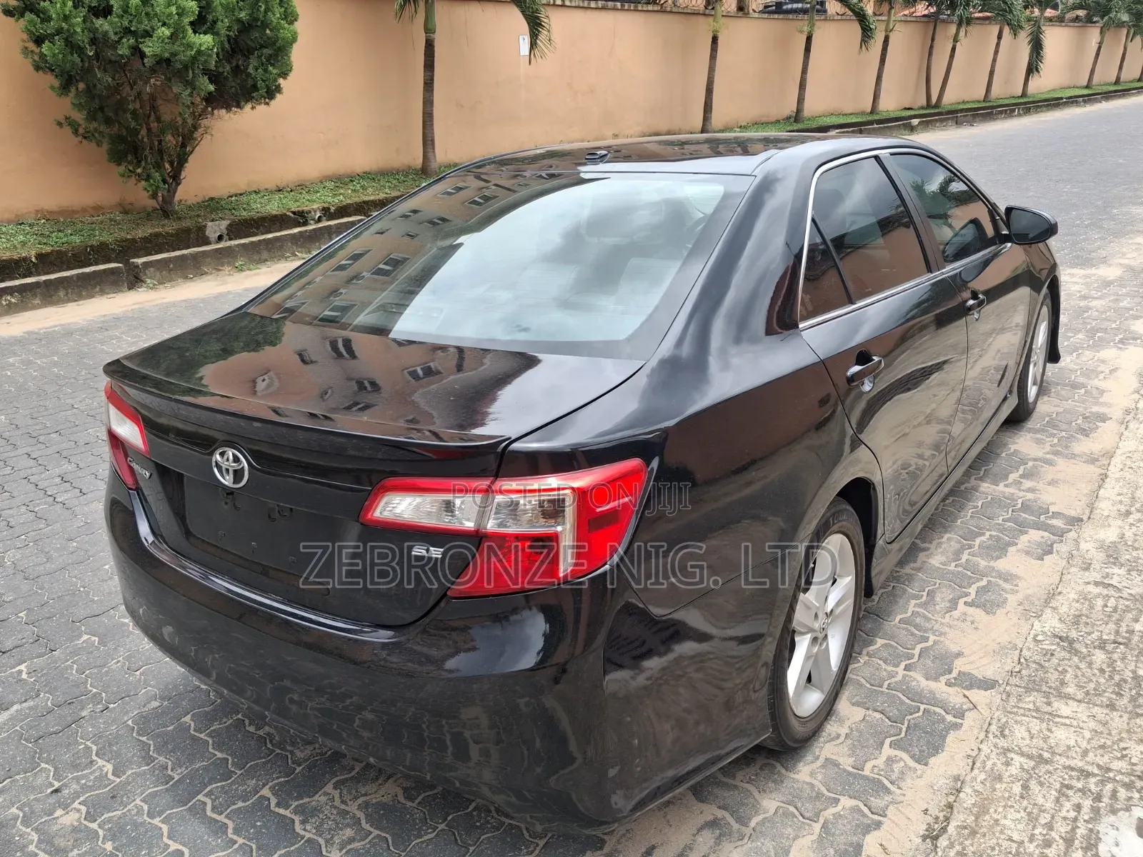 Toyota Camry 2014 Black