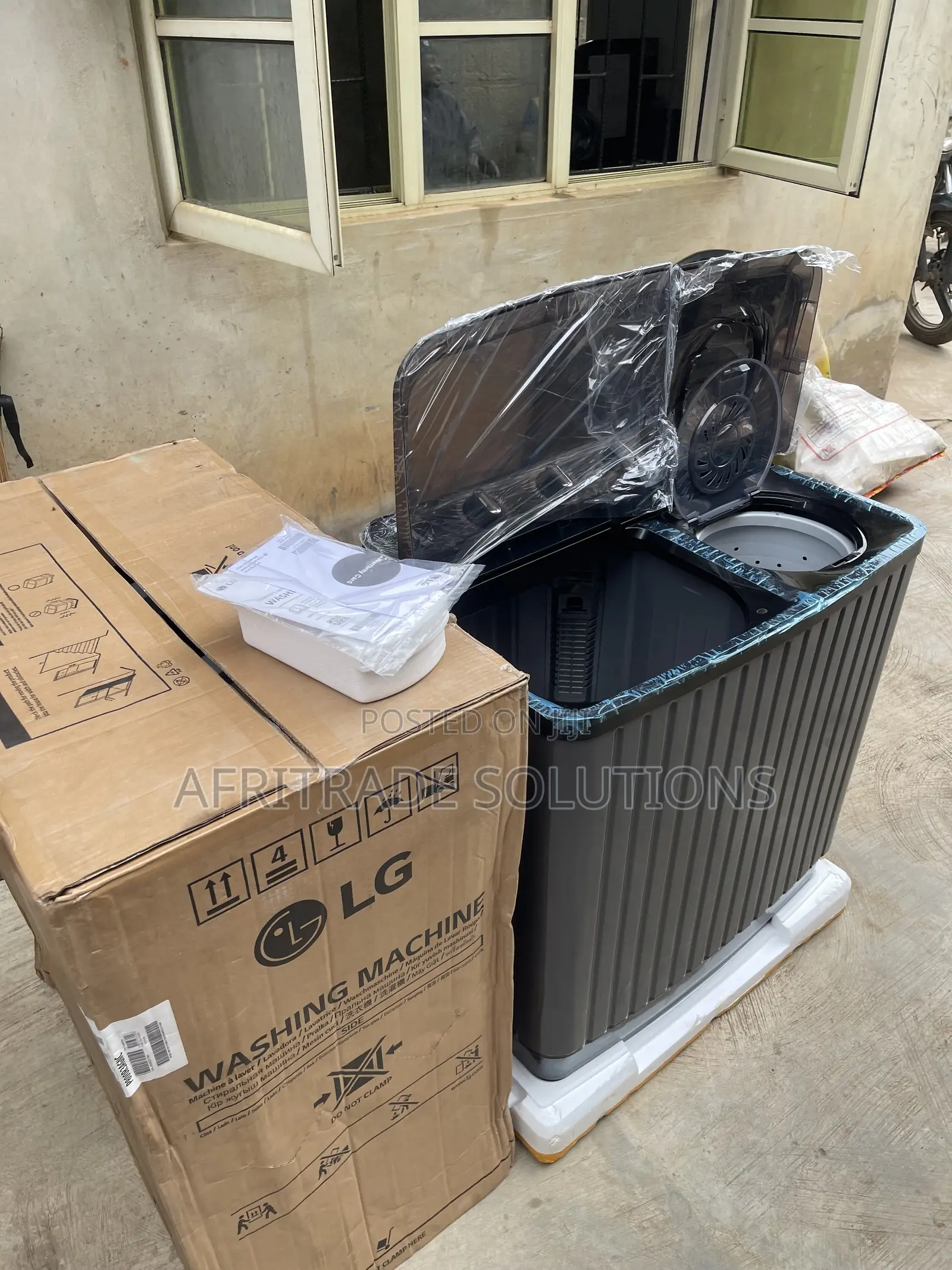 LG 8kg Twin Tub Laundry Master