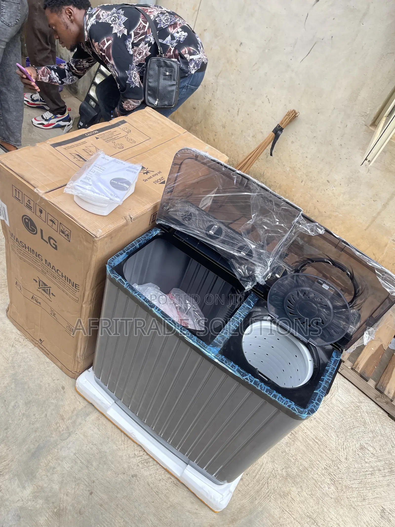 LG 8kg Twin Tub Wash & Spin Power