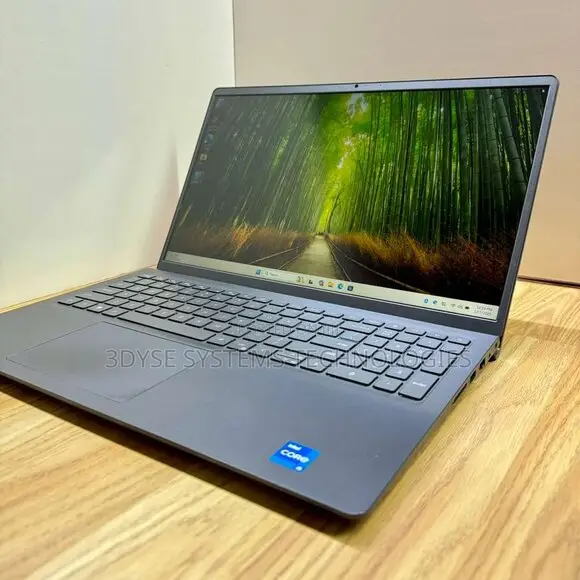 Laptop Dell Vostro 15 3510 8GB Intel Core i5 SSD 128GB