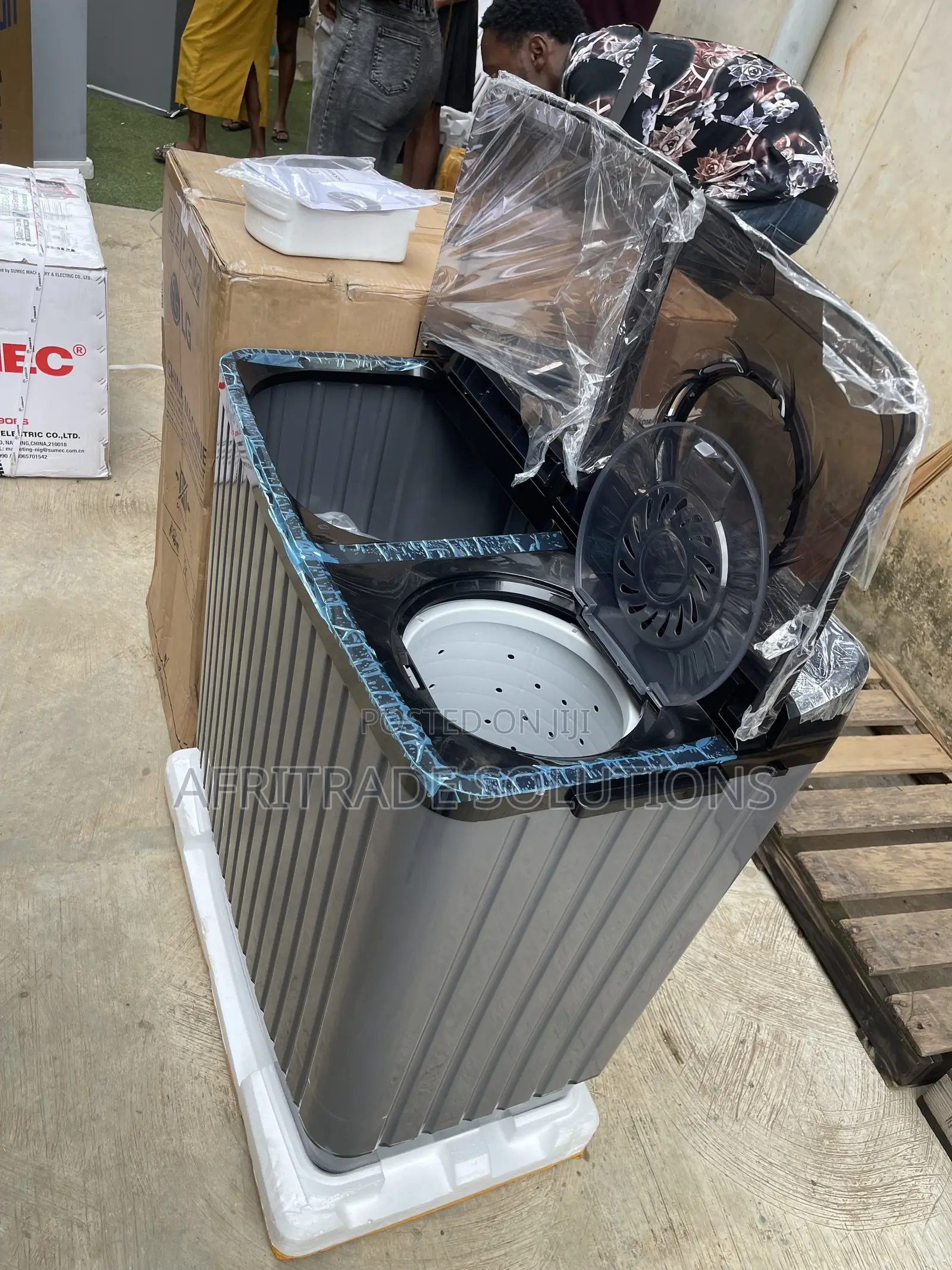 LG 8kg Large-Capacity Manual Washer