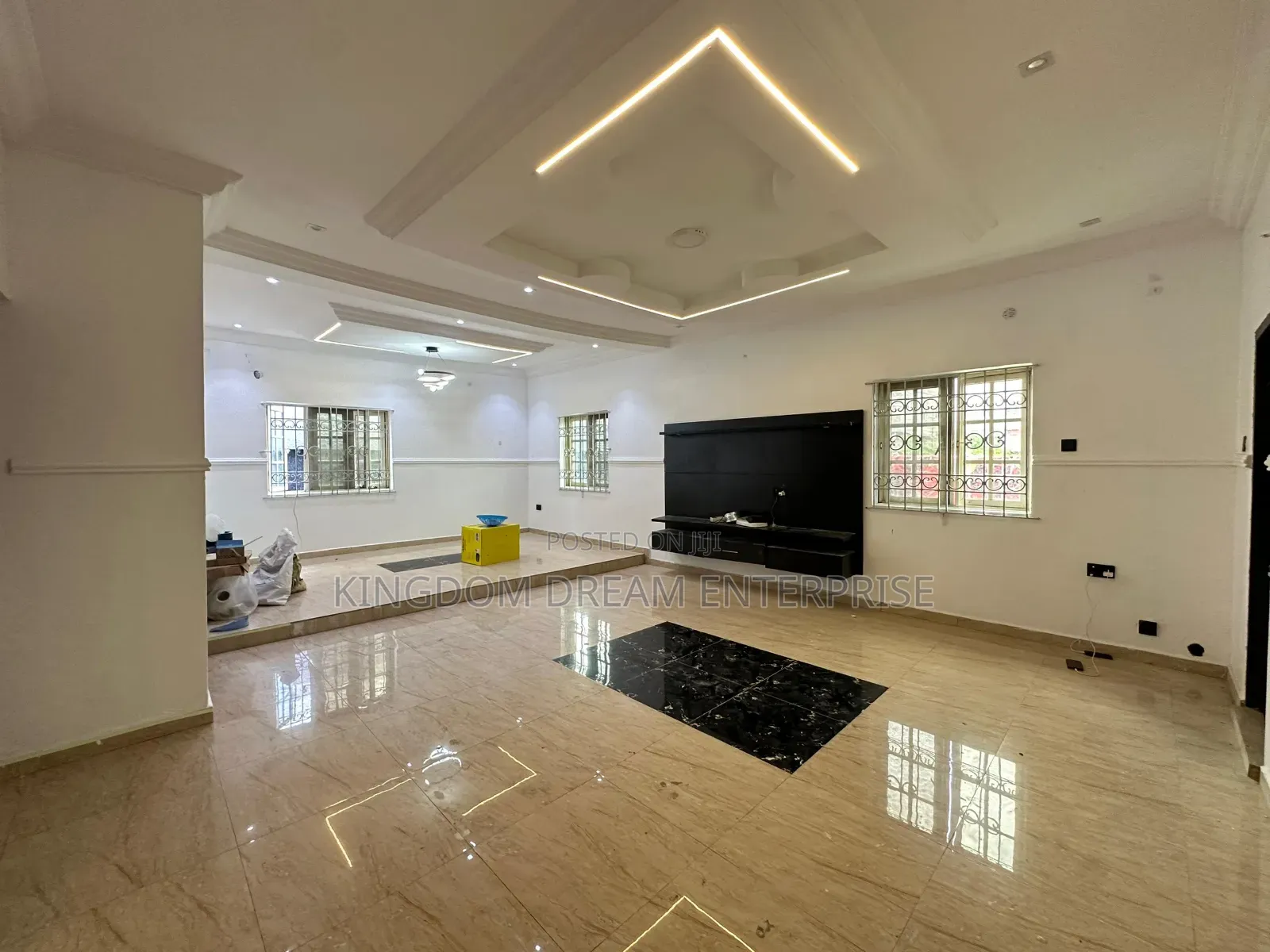 3bdrm Bungalow in Atlantic View Estate, Chevron for rent