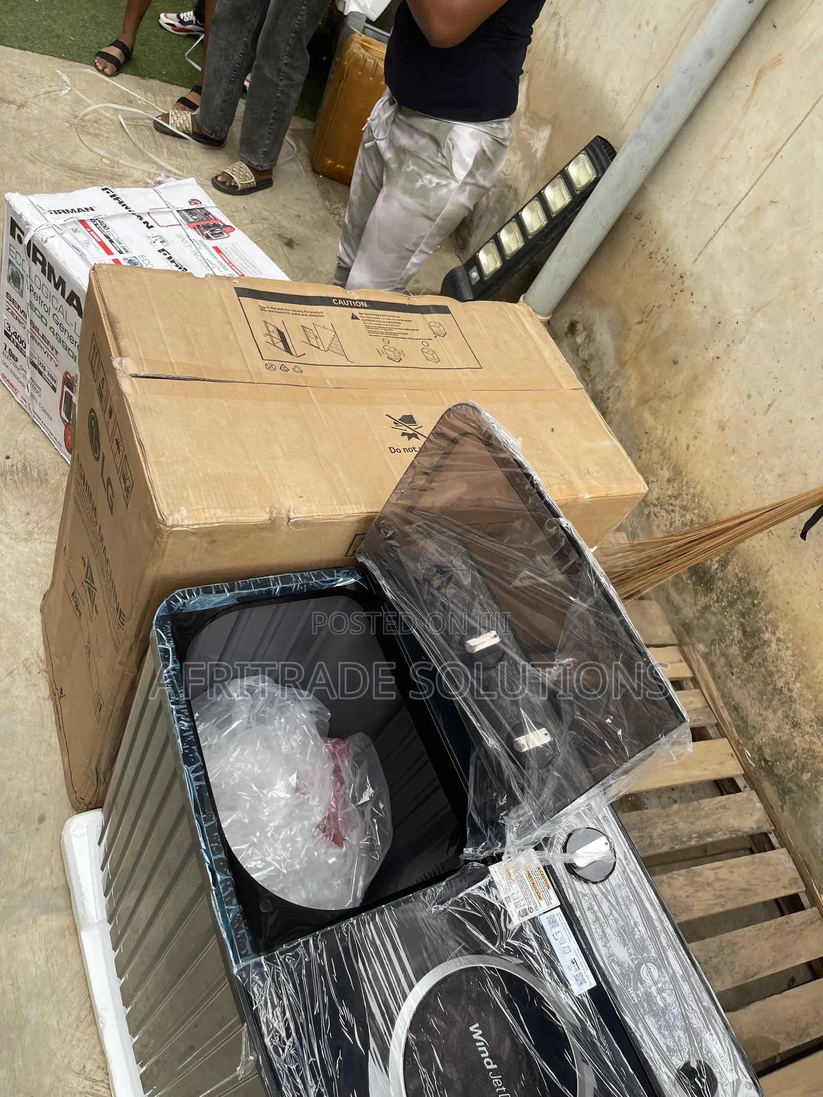 LG 8kg Efficient Twin Tub Washing Machine