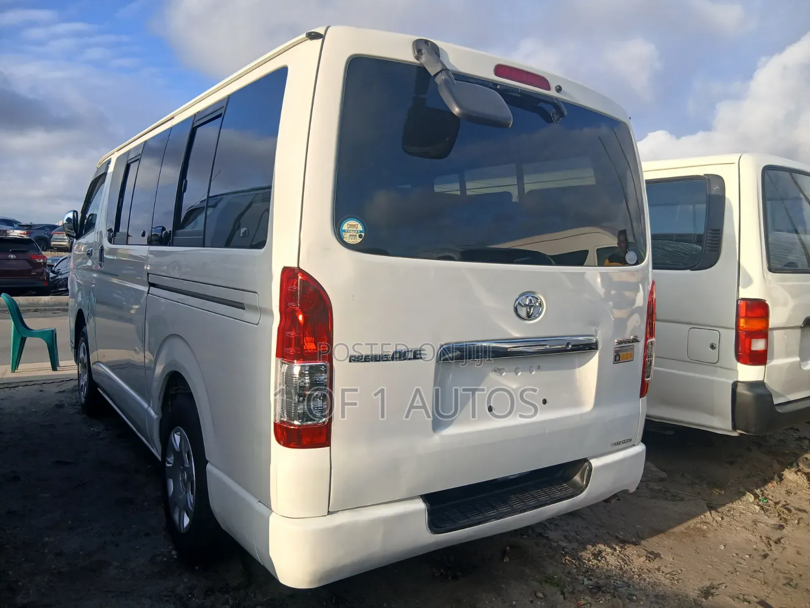 Toyota HiAce 2012 White