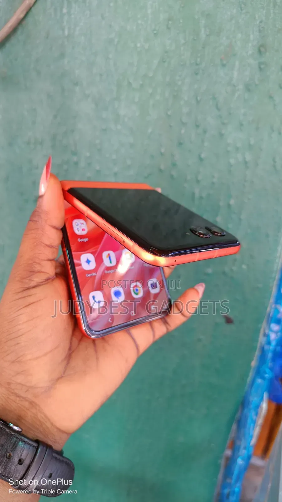 Motorola Razr 2024 256 GB Orange